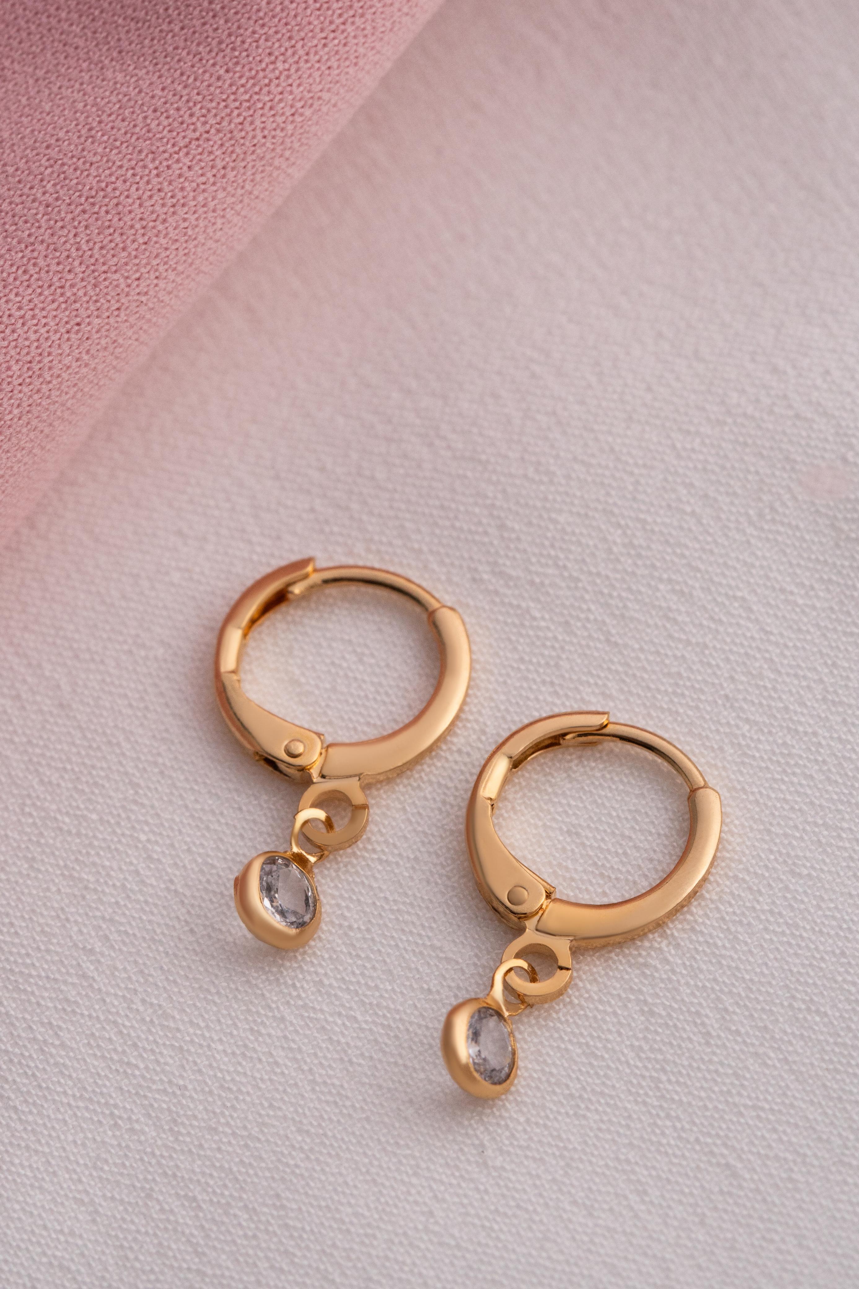 BRINCO INFANTIL ARGOLA CRISTAL DOURADO