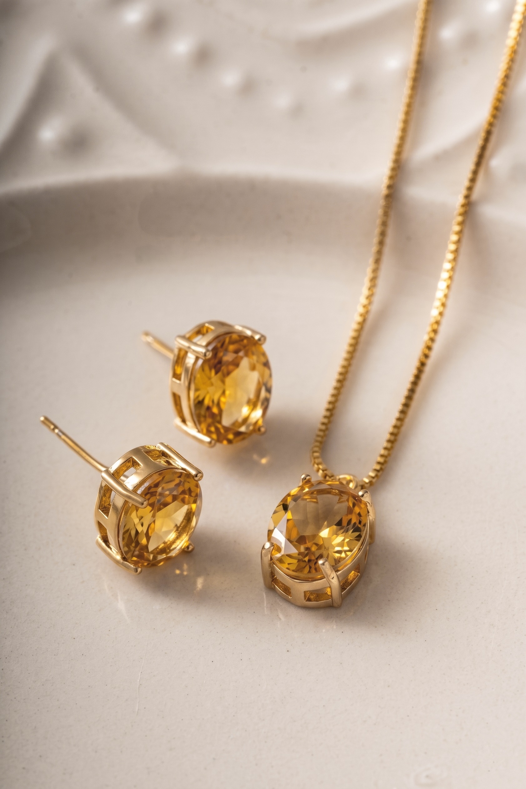 CONJUNTO OVAL CITRINO DOURADO